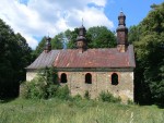 Eine verlassene griechisch-katholische Kirche im entvölkerten Dorf Królik wołoski nahe Rymanów. 
